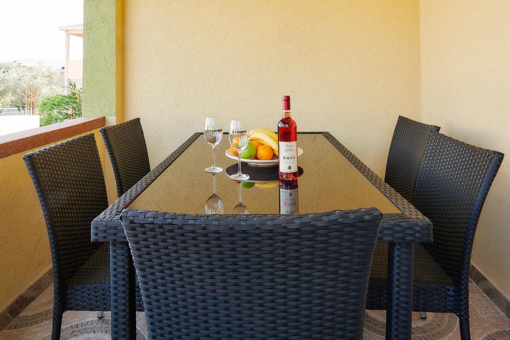 Apartments Villa Fourtuna Bar Zewnętrze zdjęcie